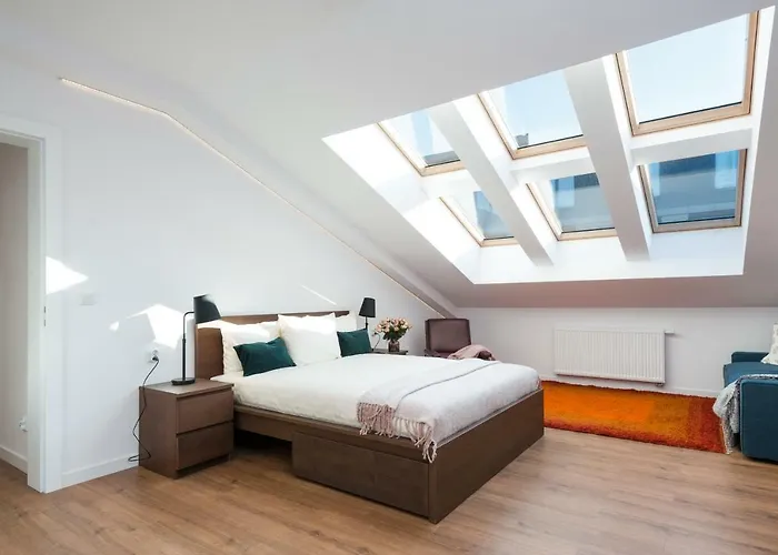 Old Town, Kazimierz, large luxurious, 2 bedroom 2 bathroom, Airco