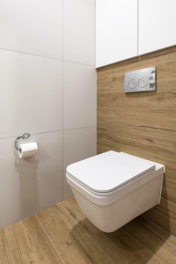 Апартаменти Old Town, Kazimierz, Large Luxurious, 2 Bedroom 2 Bathroom, Airco